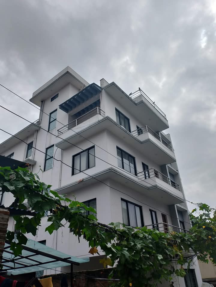 House On rent at Kupundol Lalitpur For office Only
